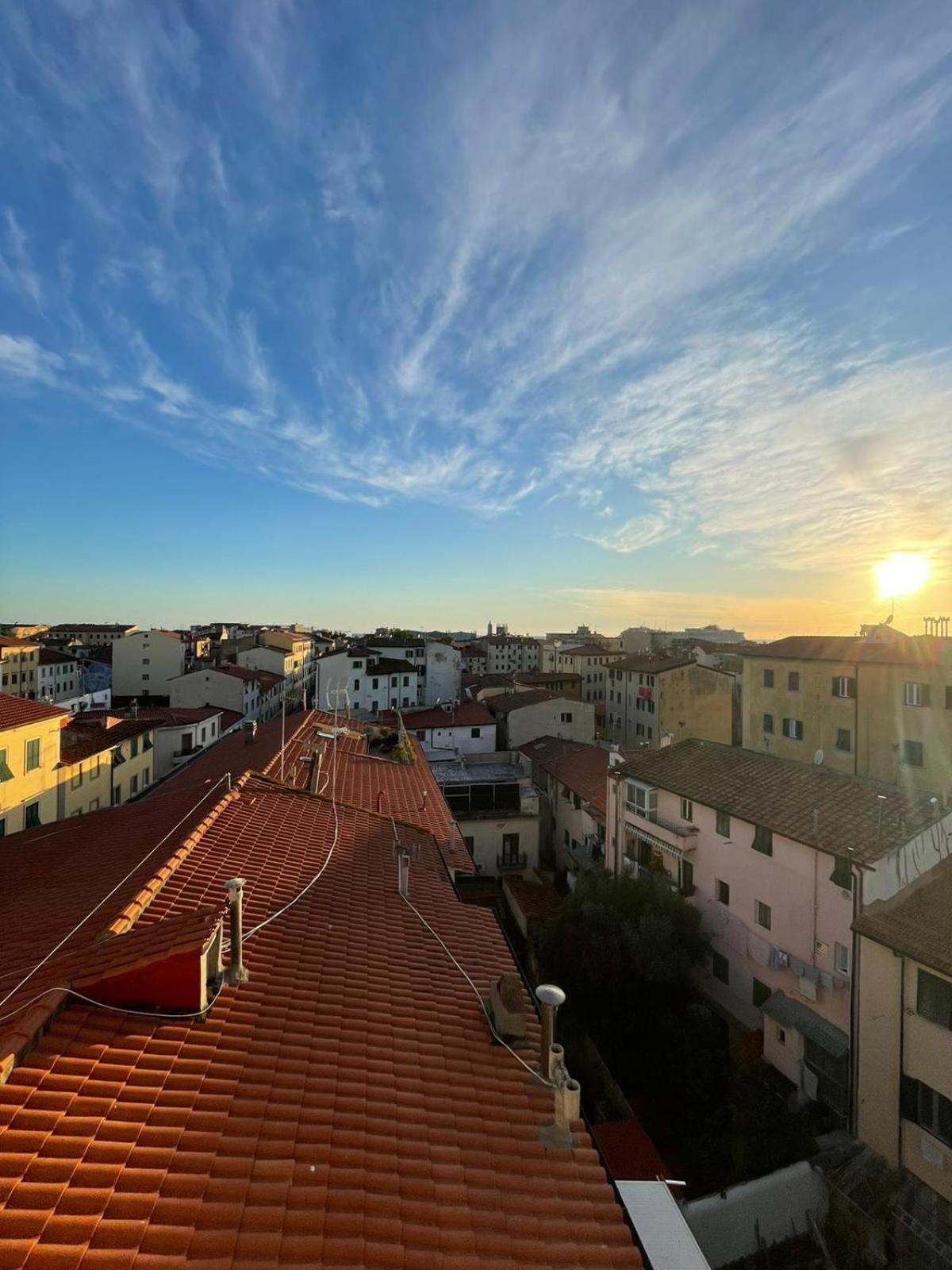 شقة La Finestra Sul Porto ليفورنو المظهر الخارجي الصورة